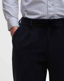 Pantaloni a coste sottili Wallington Navy
