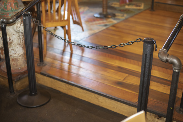 ChainBoss Stanchion - Black Empty with Black Chain 34