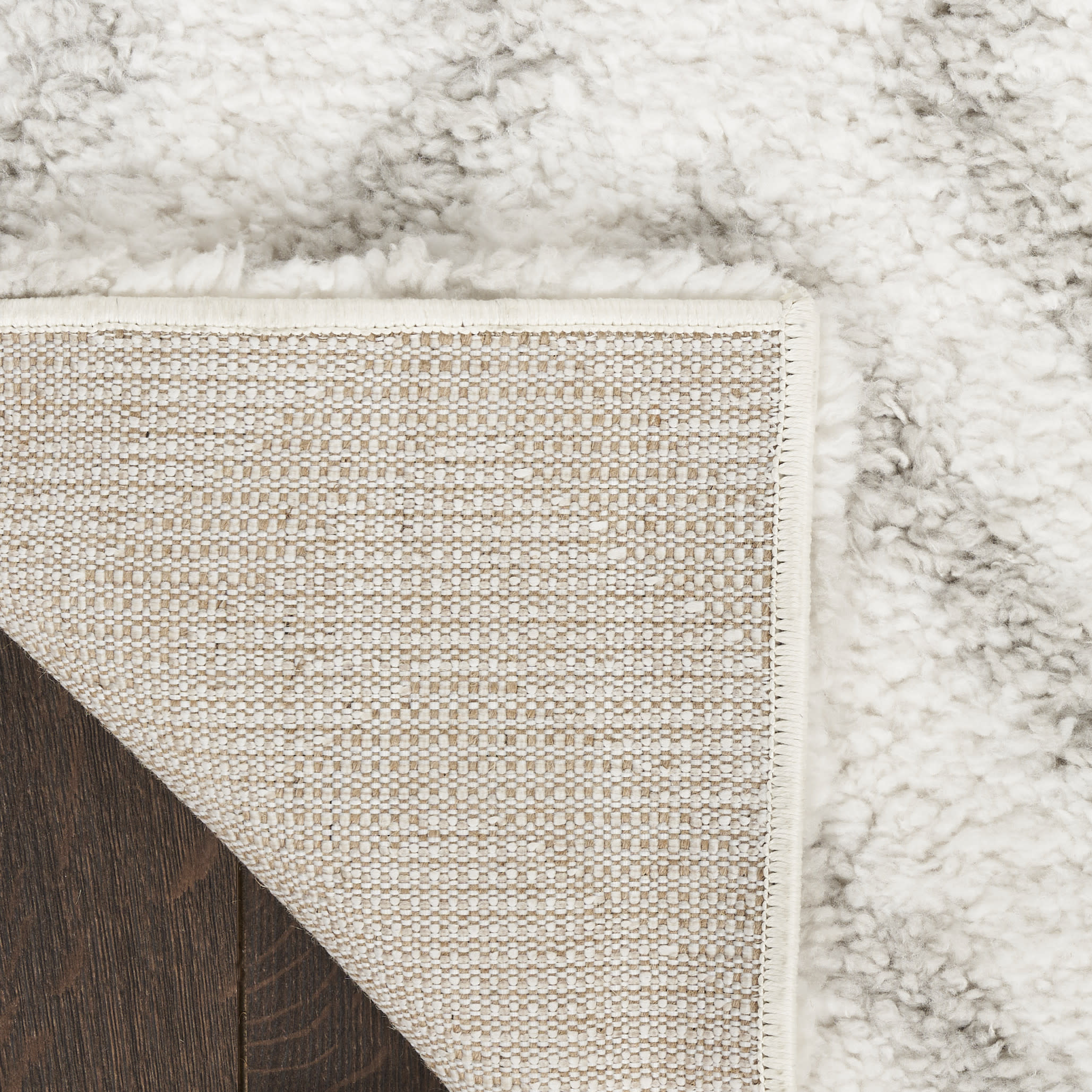 Nourison Modern Shag 5'3" x 7' Ivory Silver Modern Indoor Rug