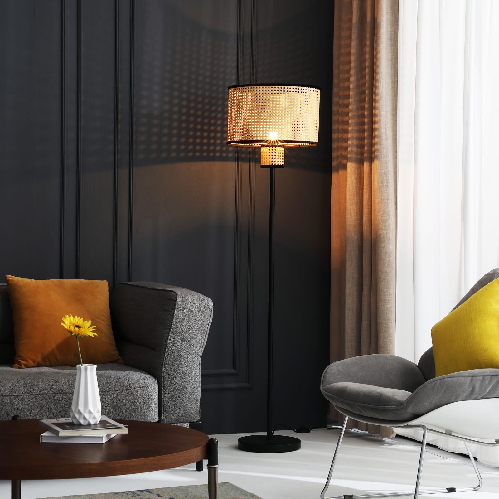 Nakuv Floor Lamp — installation 1