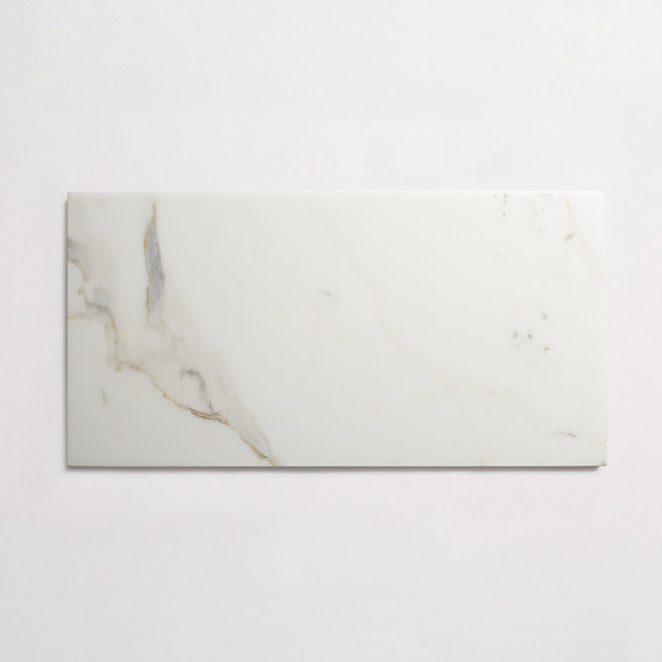 lapidary: grandioso | split field tile | calacatta gold | honed 