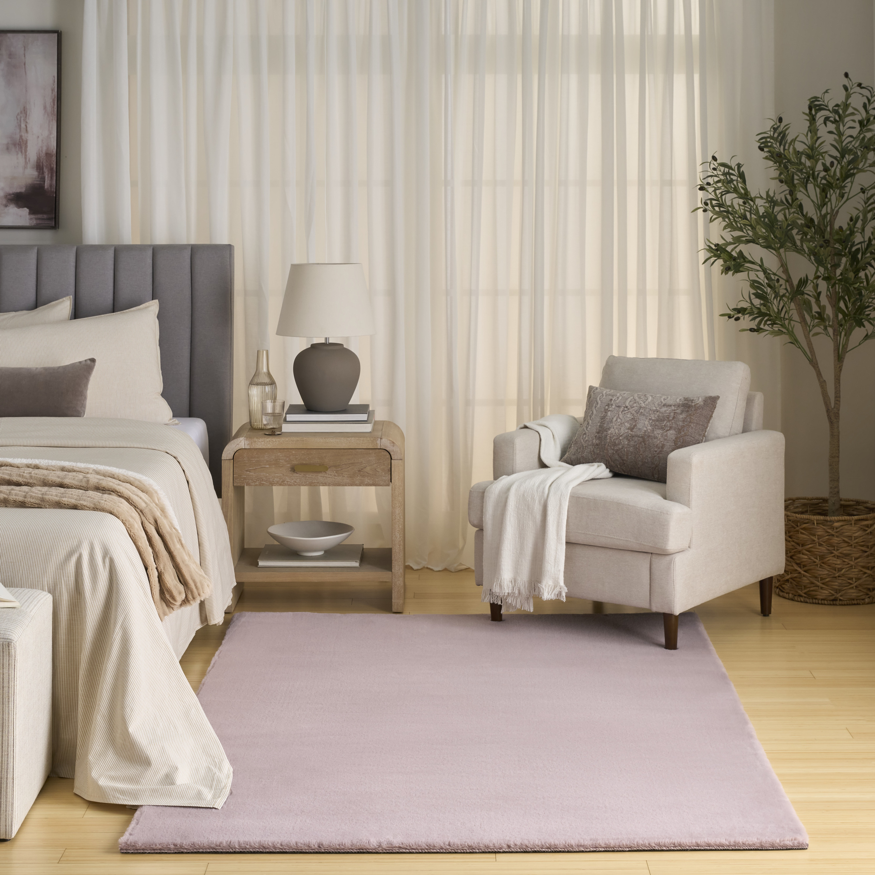 Nourison Soft Plush Rabbit Fur 7'6" x 9'6" Lavender Contemporary Indoor Rug