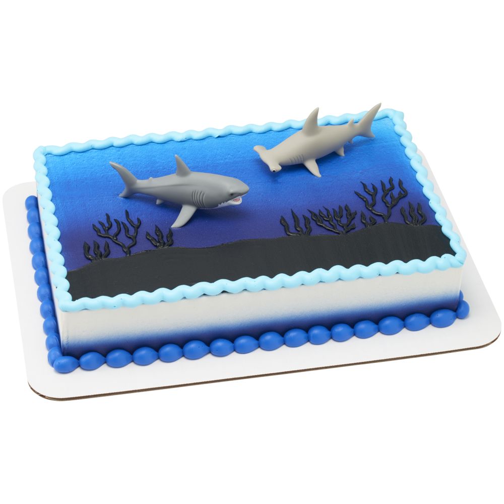 Image Cake Shark Attack