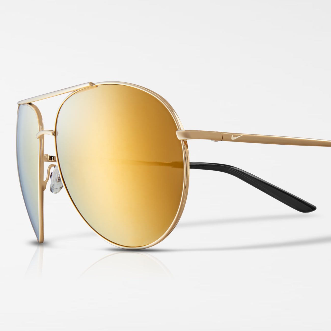 Nike Chance Mirrored Style Image