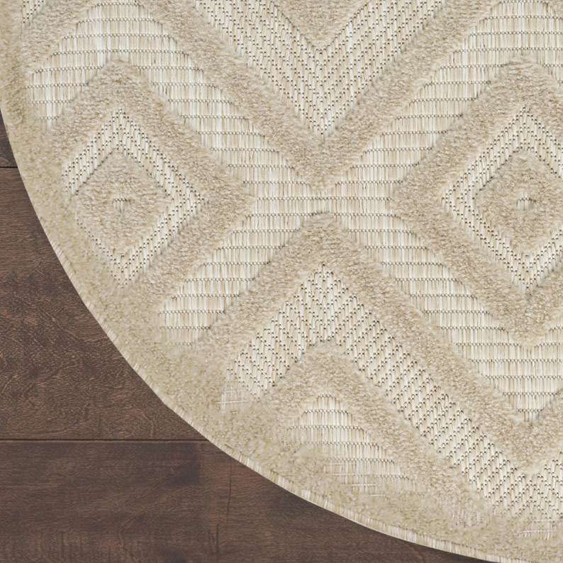 Nourison Versatile 8' x Round Cream Modern Rug