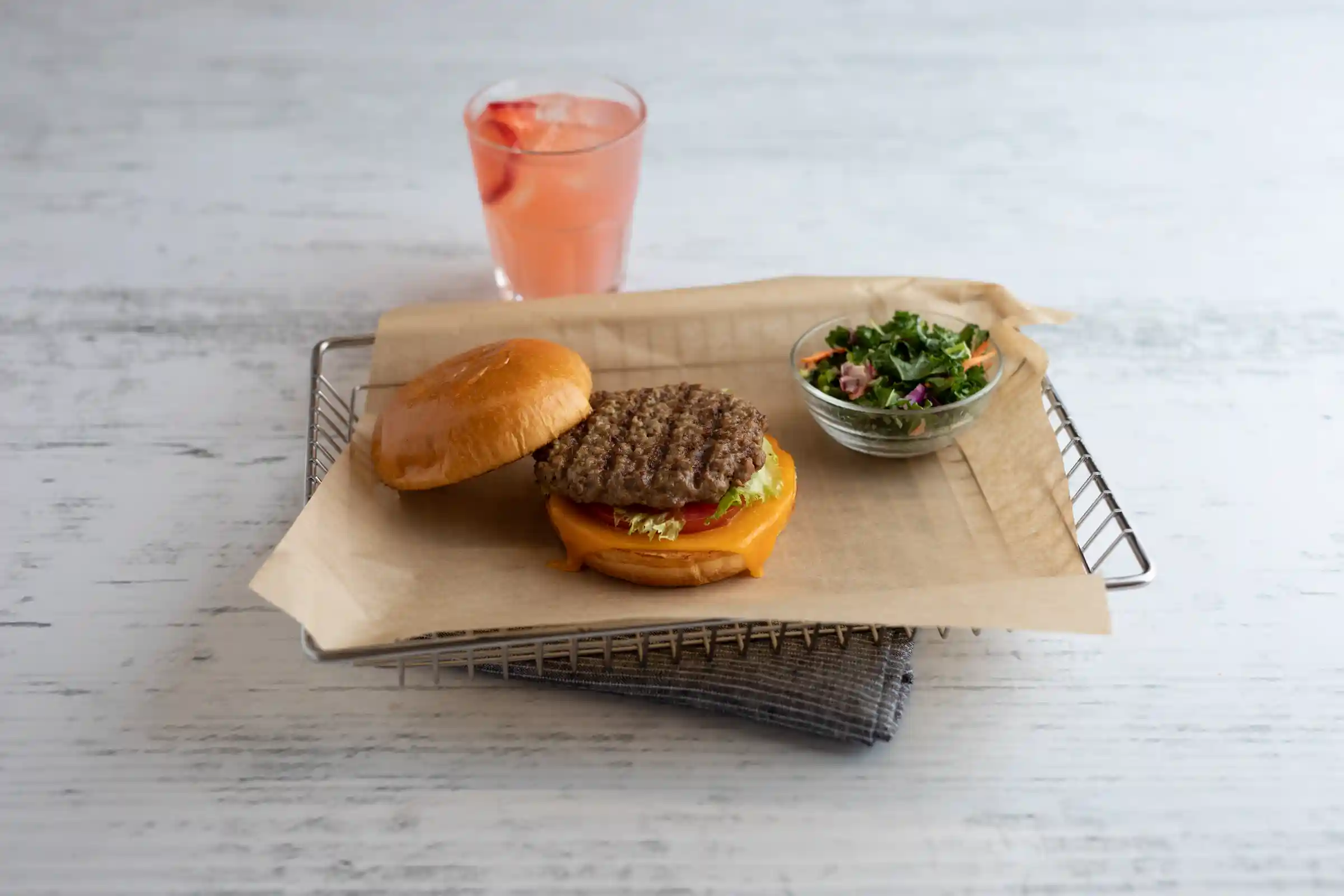 The Pub® Flame Grilled Mini Beef Burger With Buns_image_1