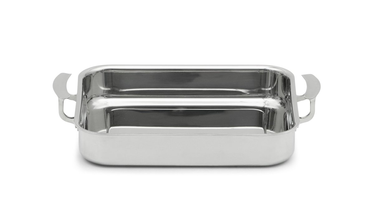 2.8-quart Miramar® display cookware food pan