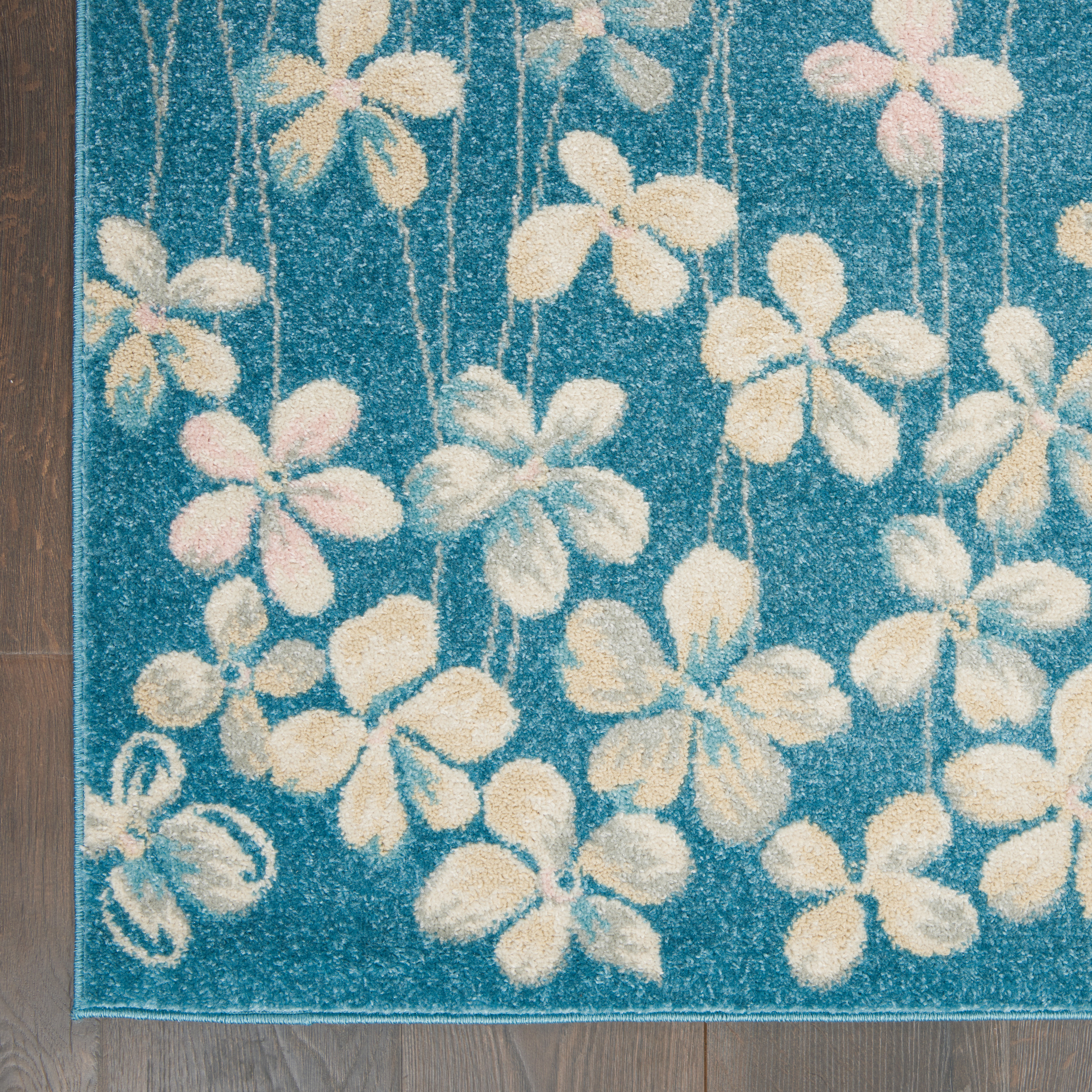 Nourison Tranquil 5'3" x 7'3" Turquoise Contemporary Indoor Rug