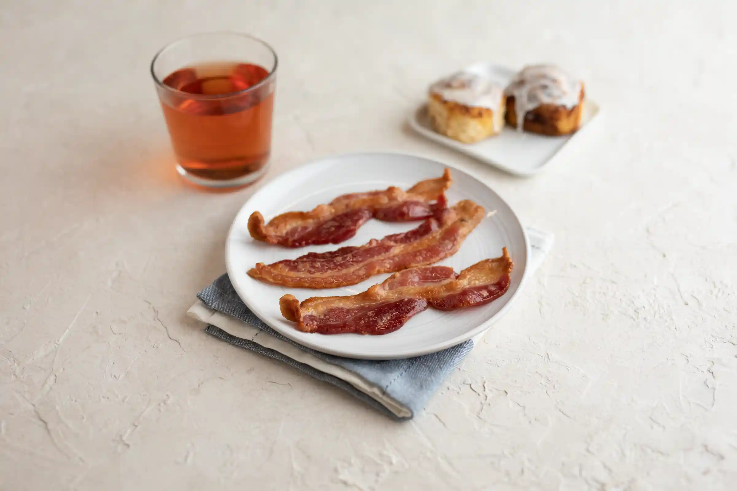 Wright® Brand Naturally Hickory Smoked Thick Sliced Bacon, Bulk, 15 Lbs, 10-14 Slices per Pound, Gas Flushed_image_1