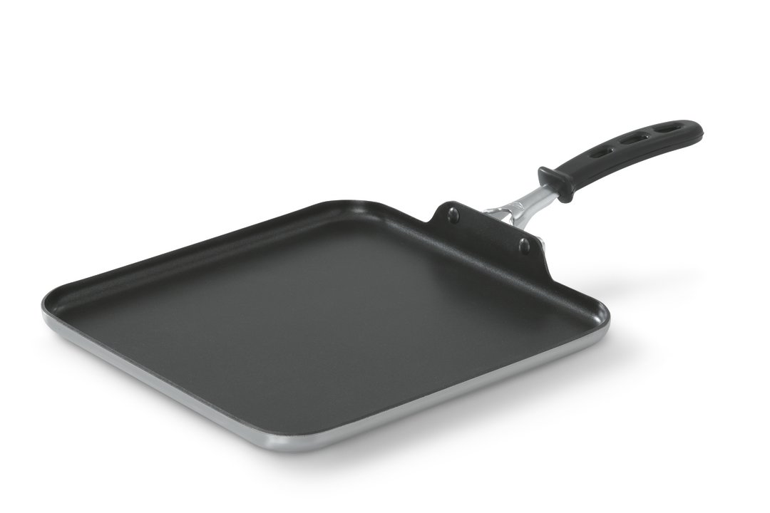 12-inch Tribute® 3-ply griddle with CeramiGuard® II nonstick coating and silicone TriVent handle