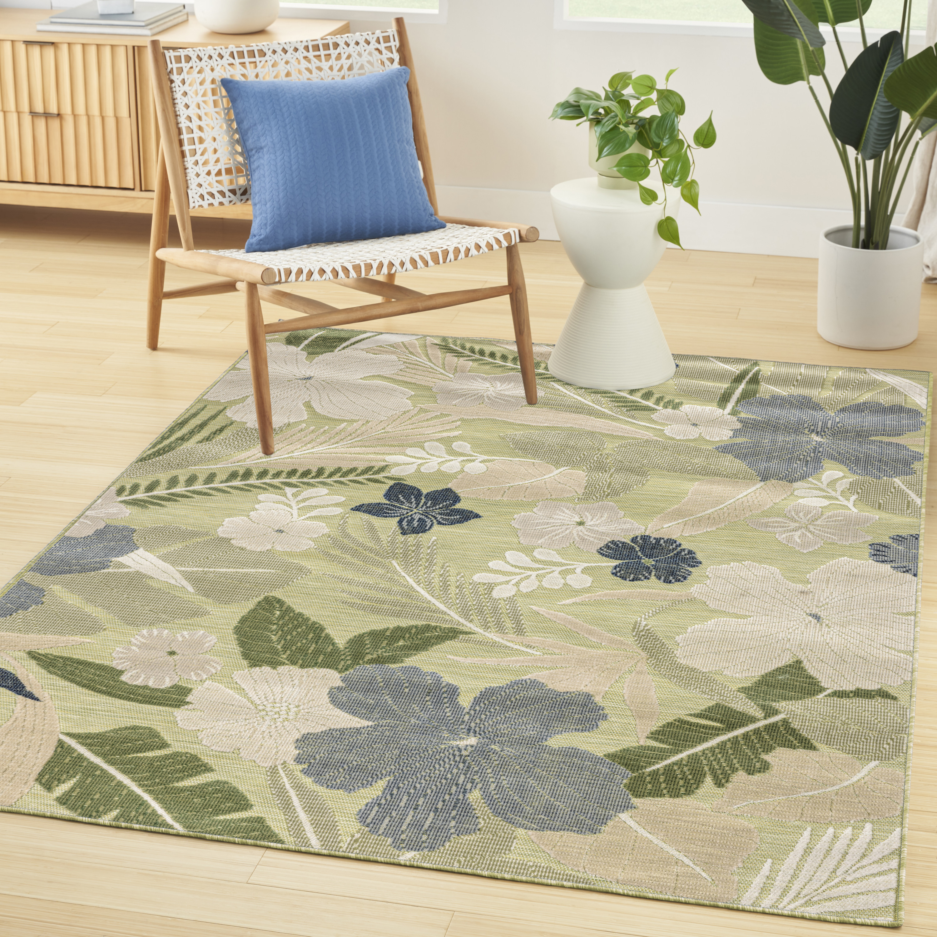 Nourison Suncoast 5'3" x 7'3" Green Blue Tropical Rug