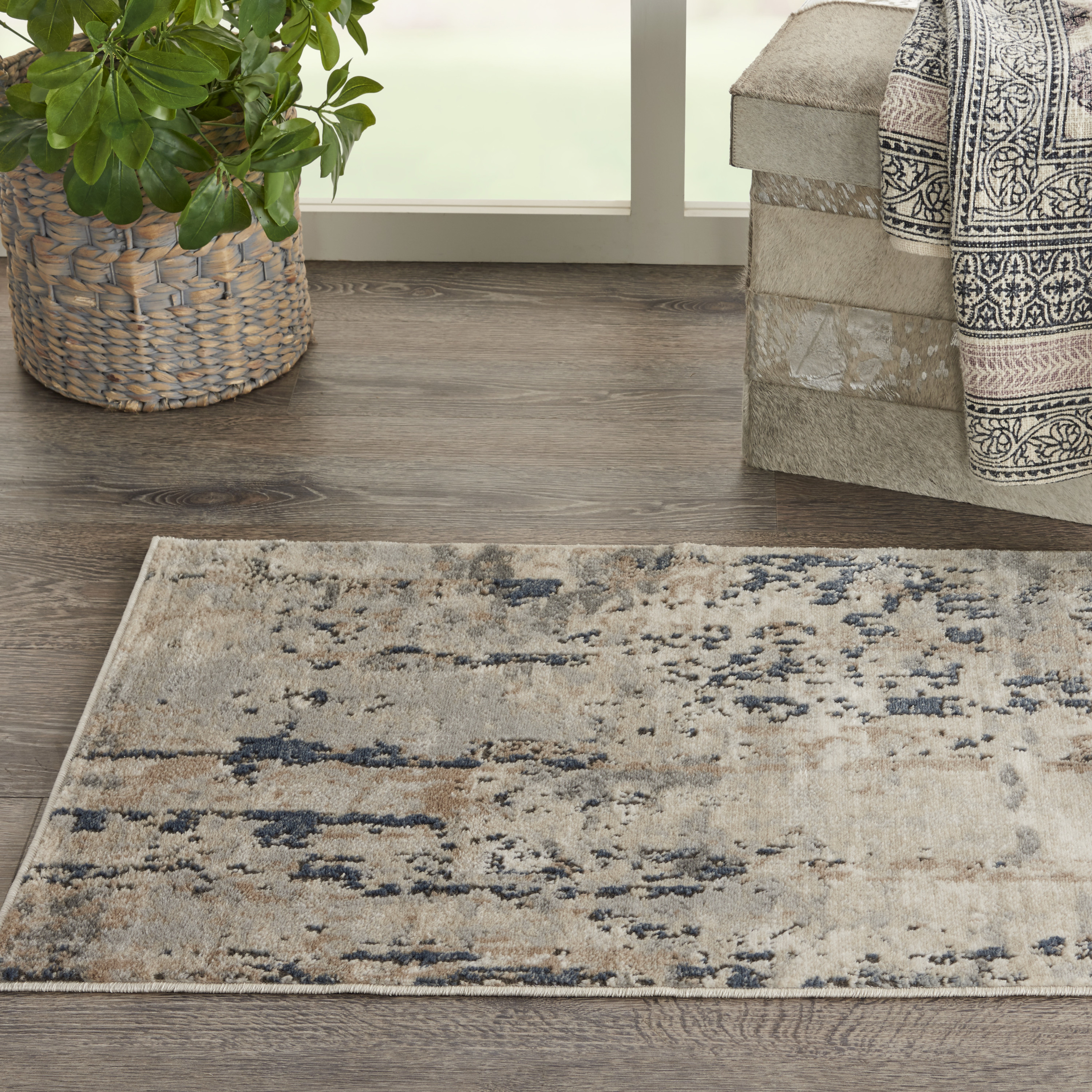 Nourison Quarry 2'2" x 3'9" Beige Grey Modern Indoor Rug