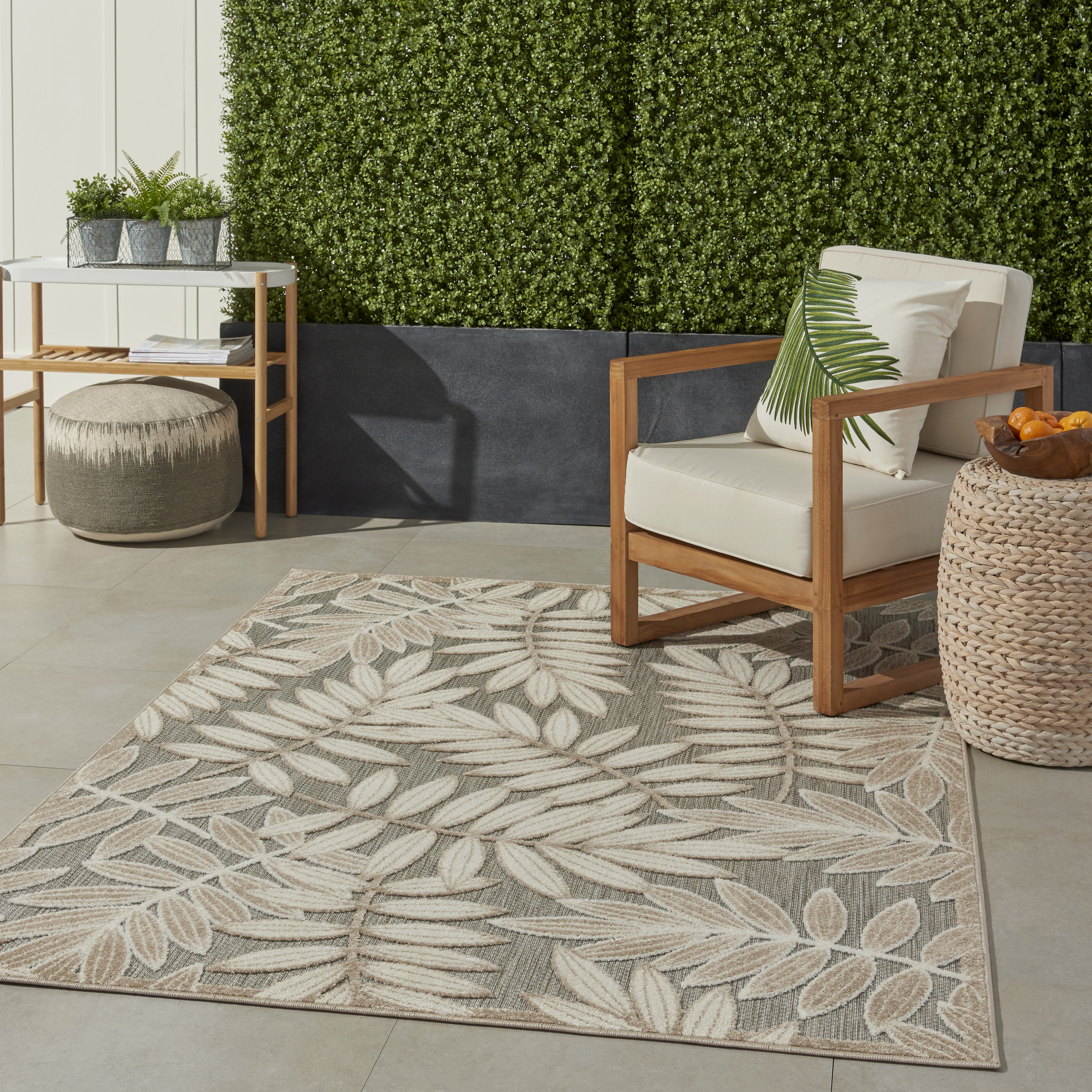 Nourison Aloha 5'3" x 7'5" Natural Tropical Rug