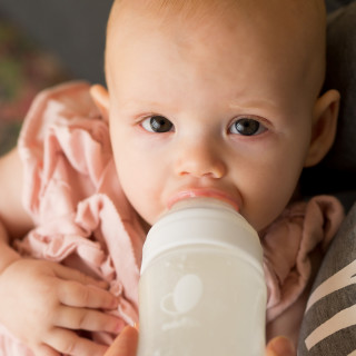 The Flow: The included Slow Flow Nipple has an intentional, slower flow rate for a calm, gulp-free feeding at baby’s pace. Balance + Nipples are available in the following flows: Slow, Medium* and Fast* (sold separately).