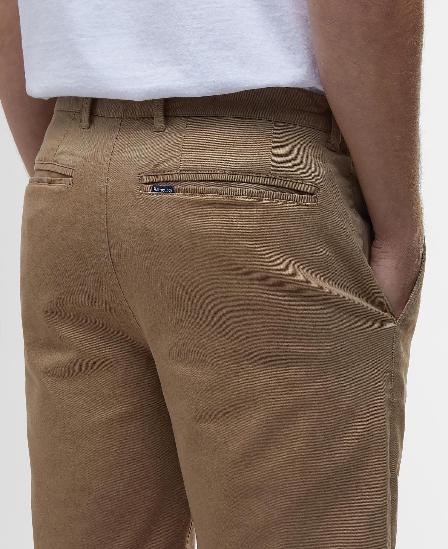 Shorts chino in twill lavato image number 4