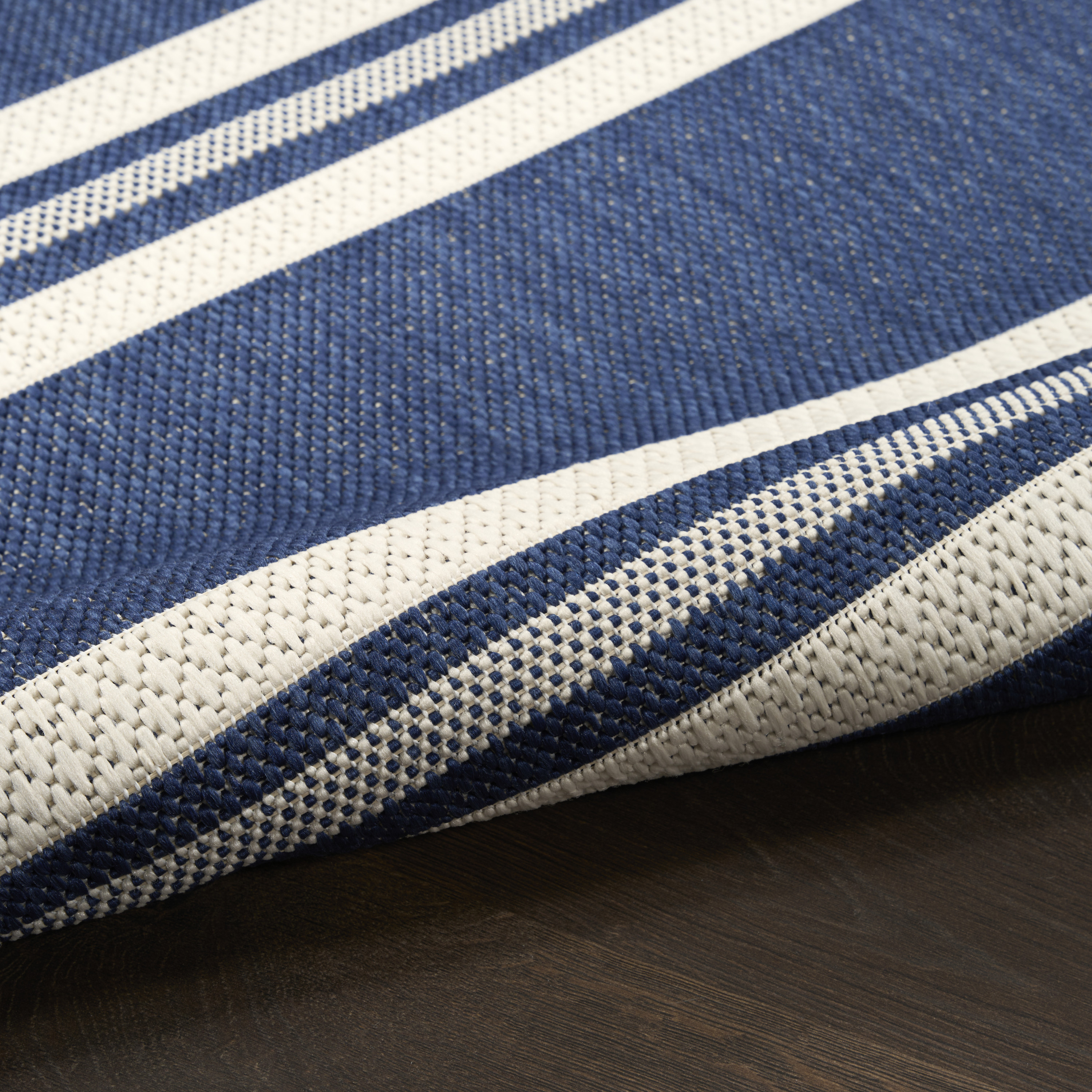 Nourison Horizon Indoor/Outdoor 6' x 9' Navy Modern Rug