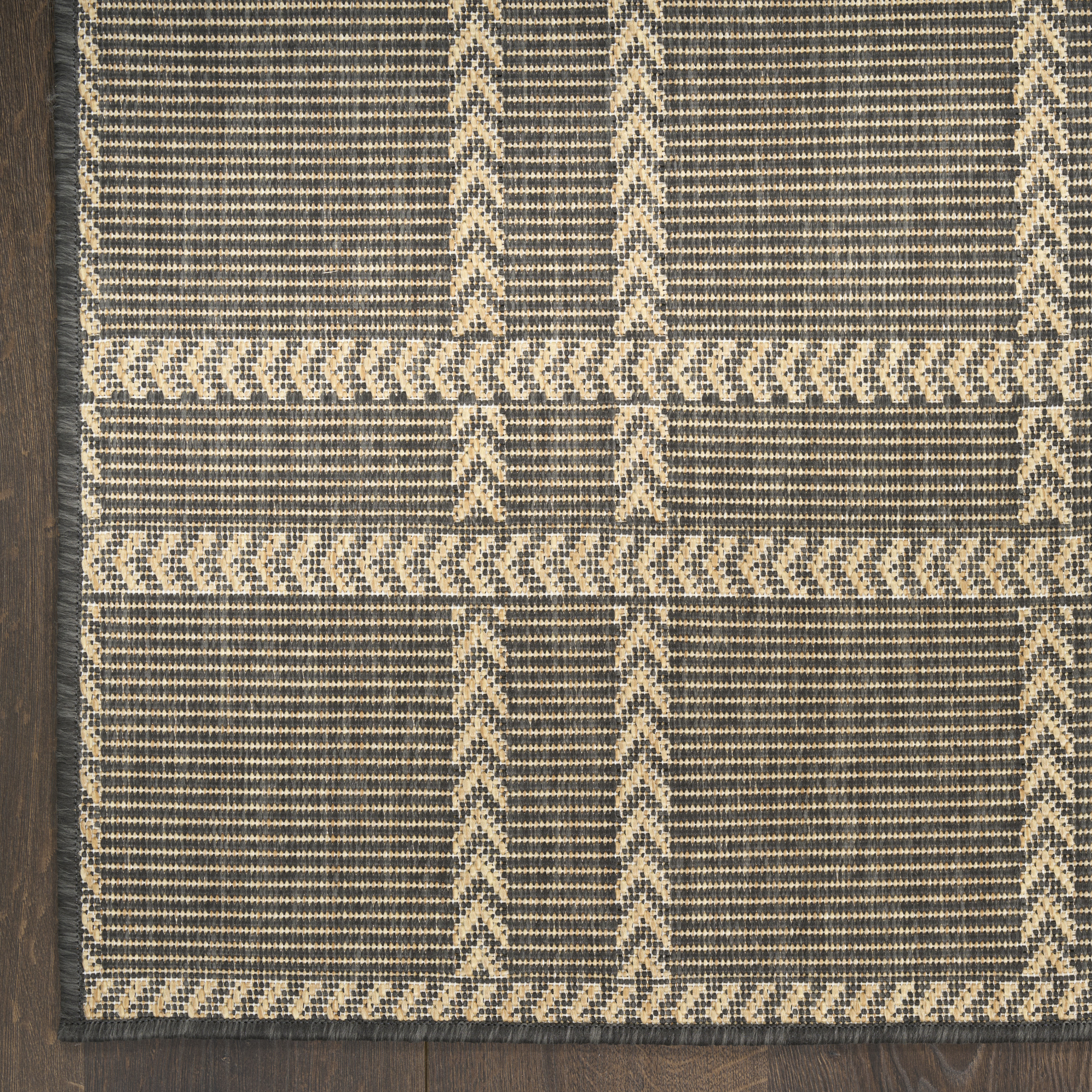 Nourison Horizon Indoor/Outdoor 8' x 10' Charcoal Modern Rug
