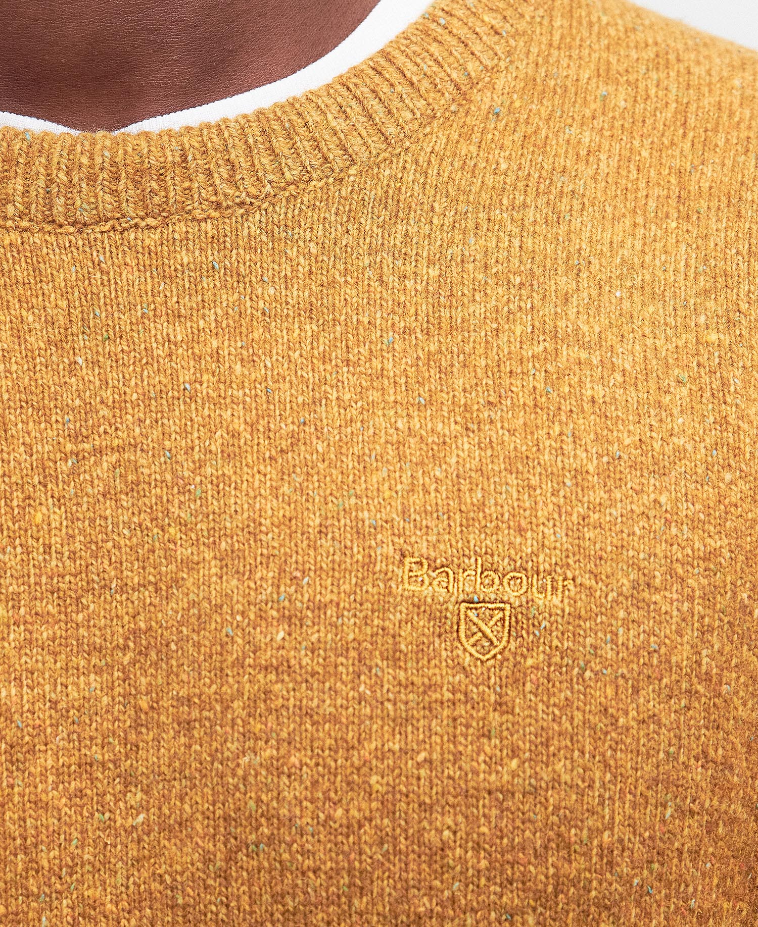 Essential Tisbury Crew-Neck Jumper image number 4