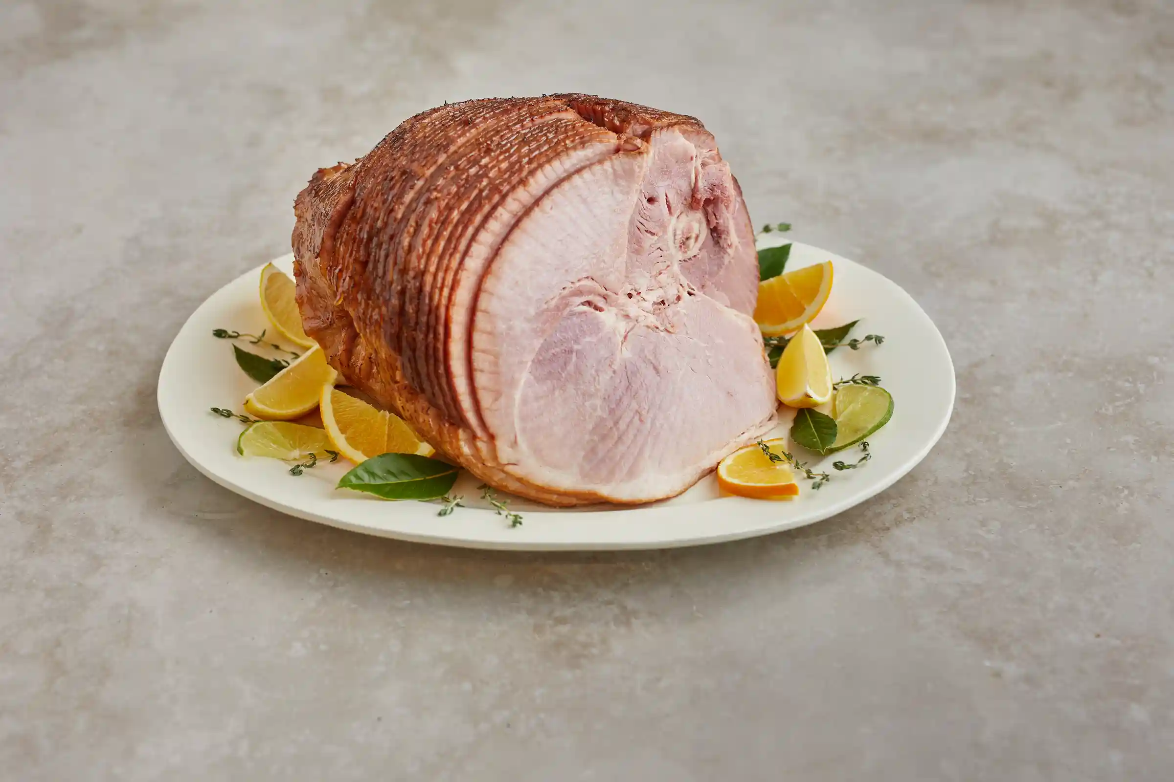 Hillshire Farm® Gift Box Ham https://images.salsify.com/image/upload/s--CSZm1zQ_--/q_25/4a7cd7c71d9554077bdcab31288b8e319c53d2be.webp