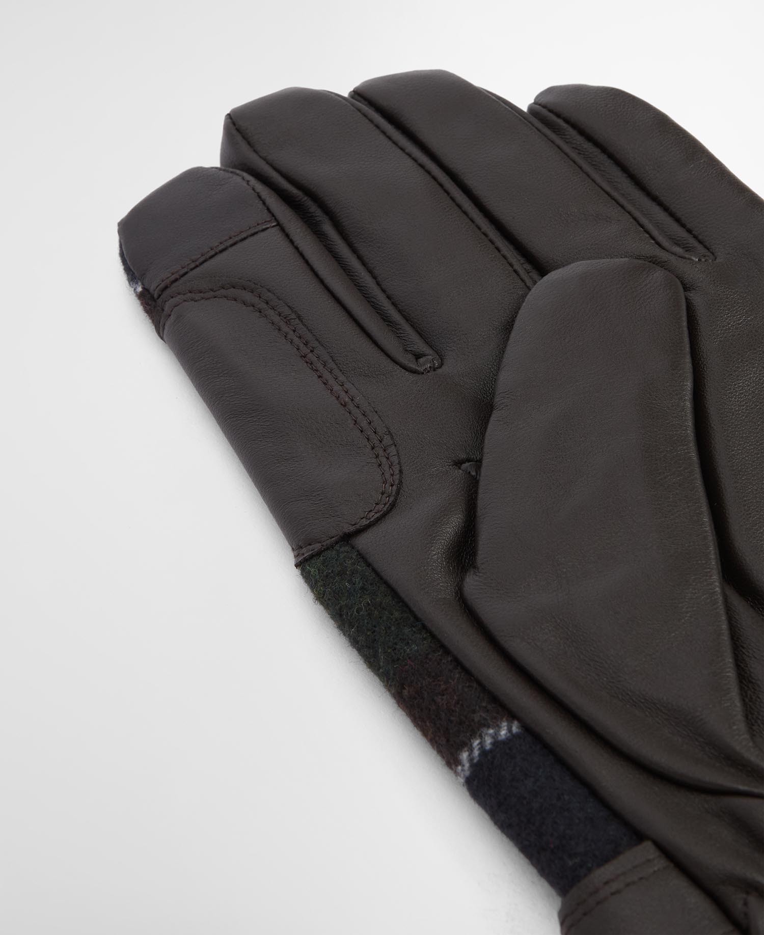 Newbrough Tartan Gloves image number 1