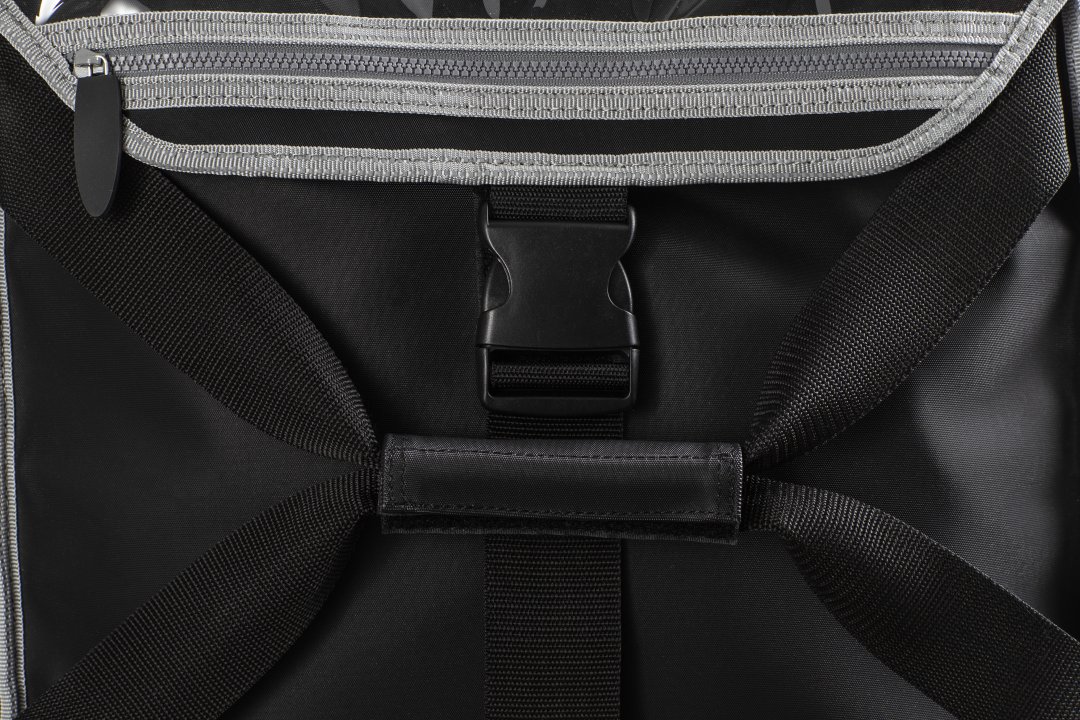 Medium 3-Series catering bag with vinyl liner