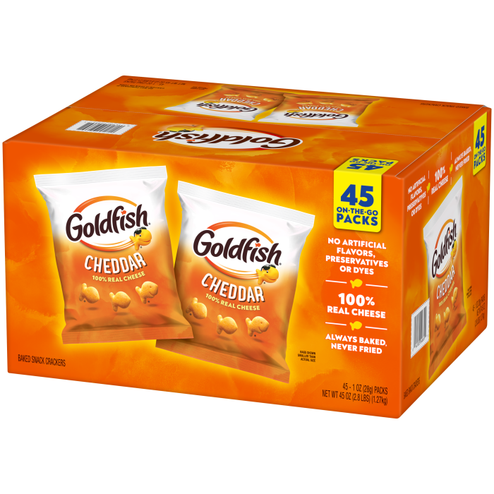 Goldfish® Cheddar Crackers, 45 count box, 1 oz, bag - Right Angle Image