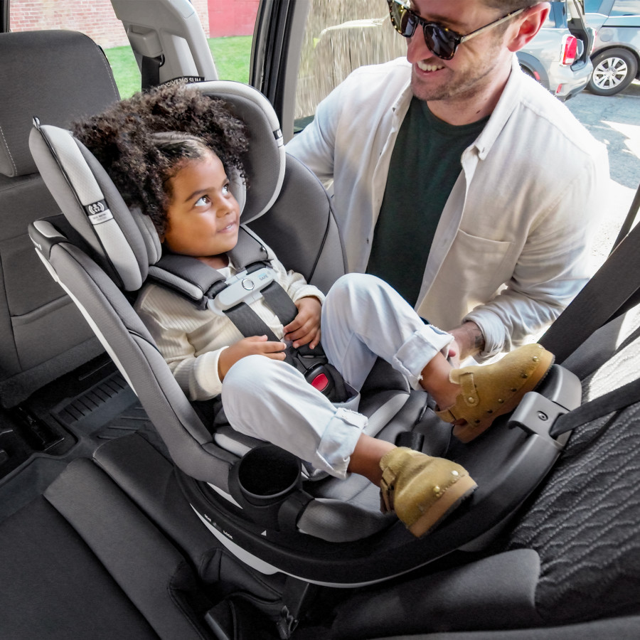 Gold Revolve360 Slim 2-in-1 Rotational Car Seat with SensorSafe