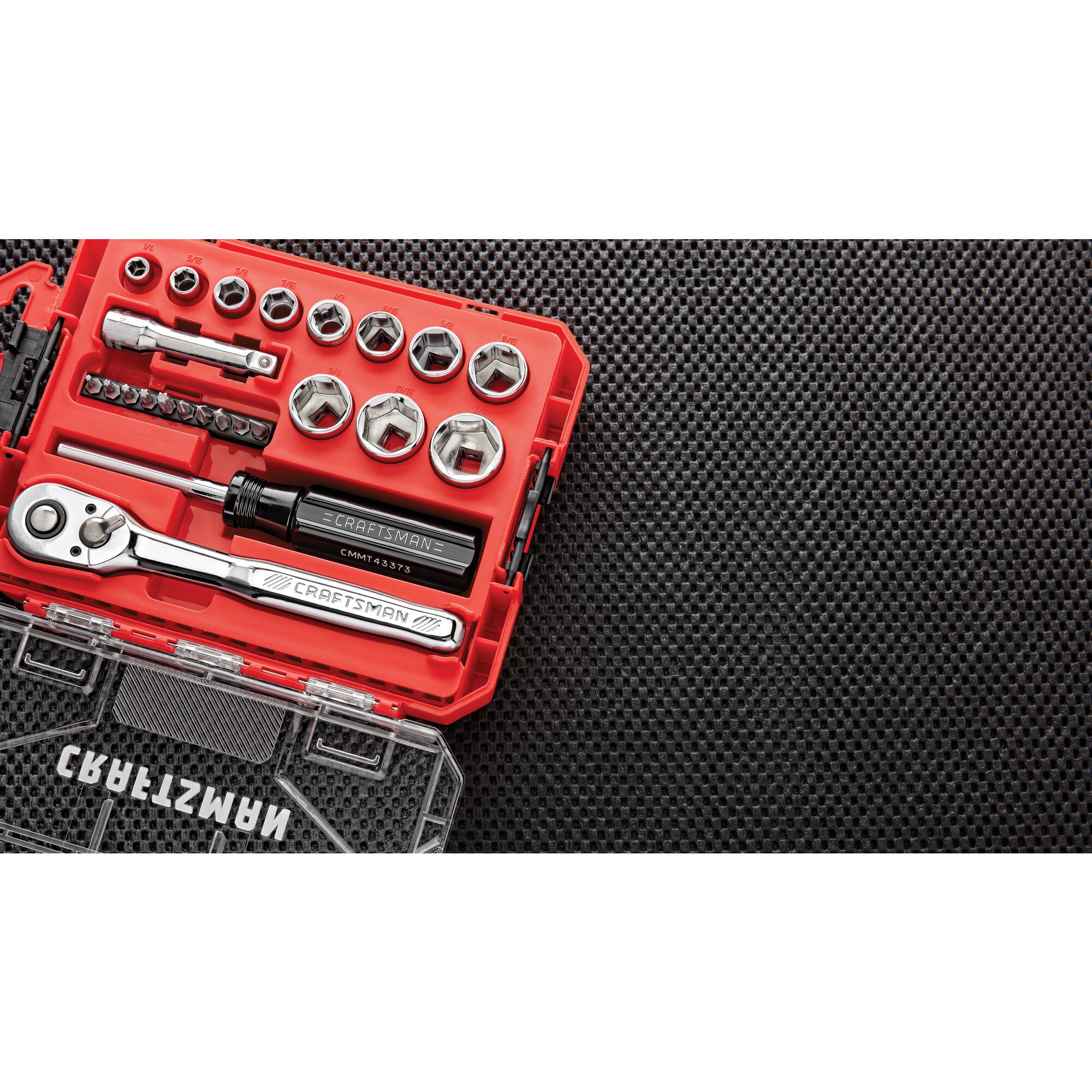 View of CRAFTSMAN Sockets: Set highlighting product features
