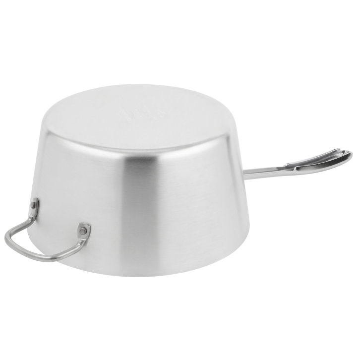 7-quart Wear-Ever® tapered aluminum saucepan in natural finish with plated TriVent™ handle