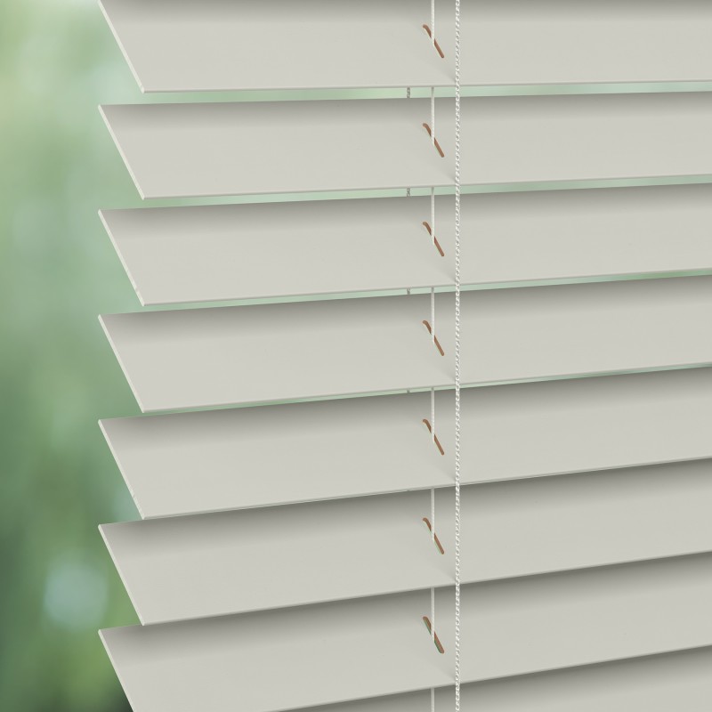 Java 8326 Wood Venetians