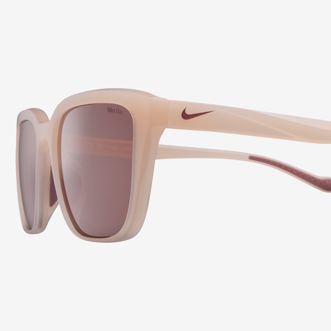 Nike Temper Flair Style Image