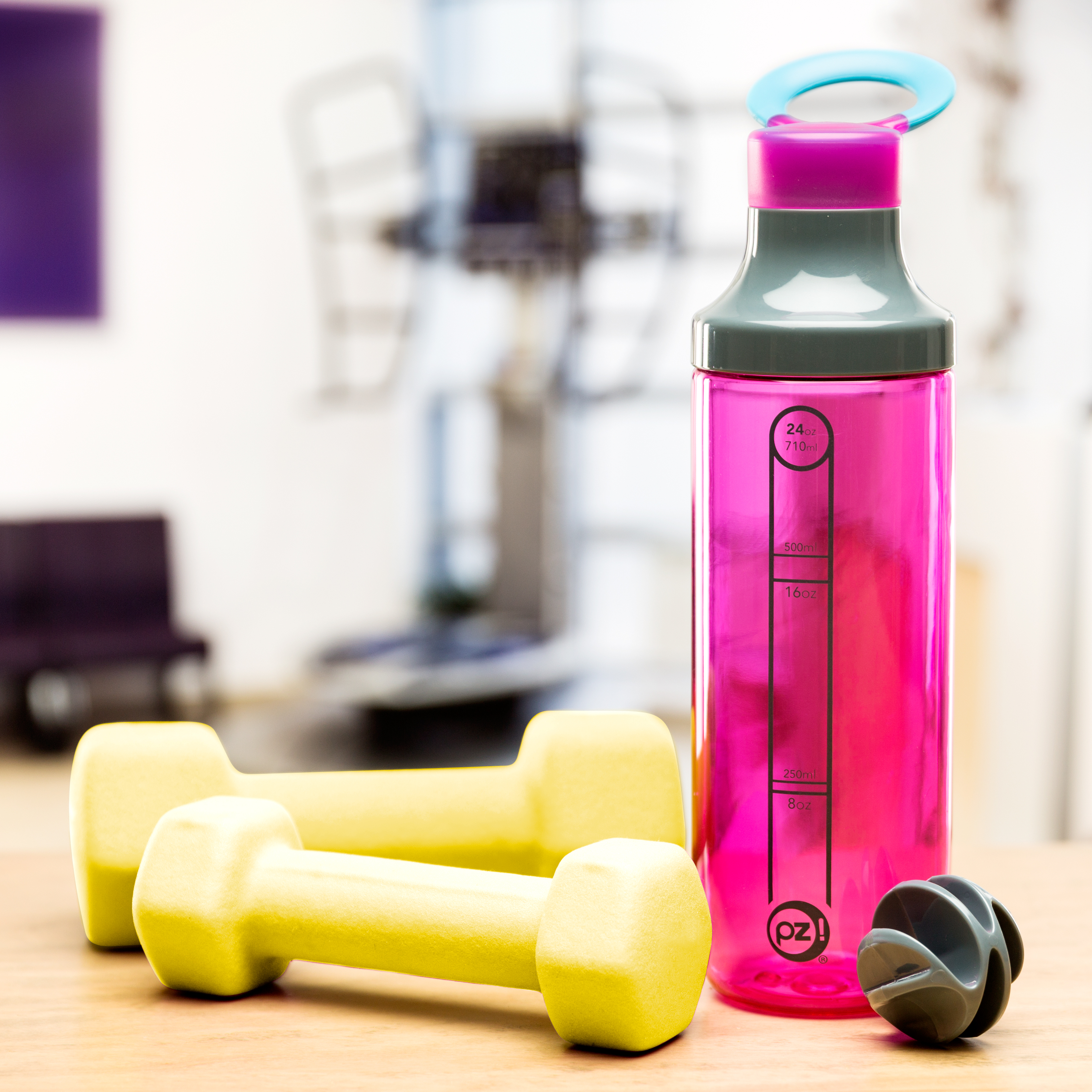 Chug Mixer Water Bottle, Magenta slideshow image 3 Chug Mixer Water Bottle, Magenta slideshow image 3
