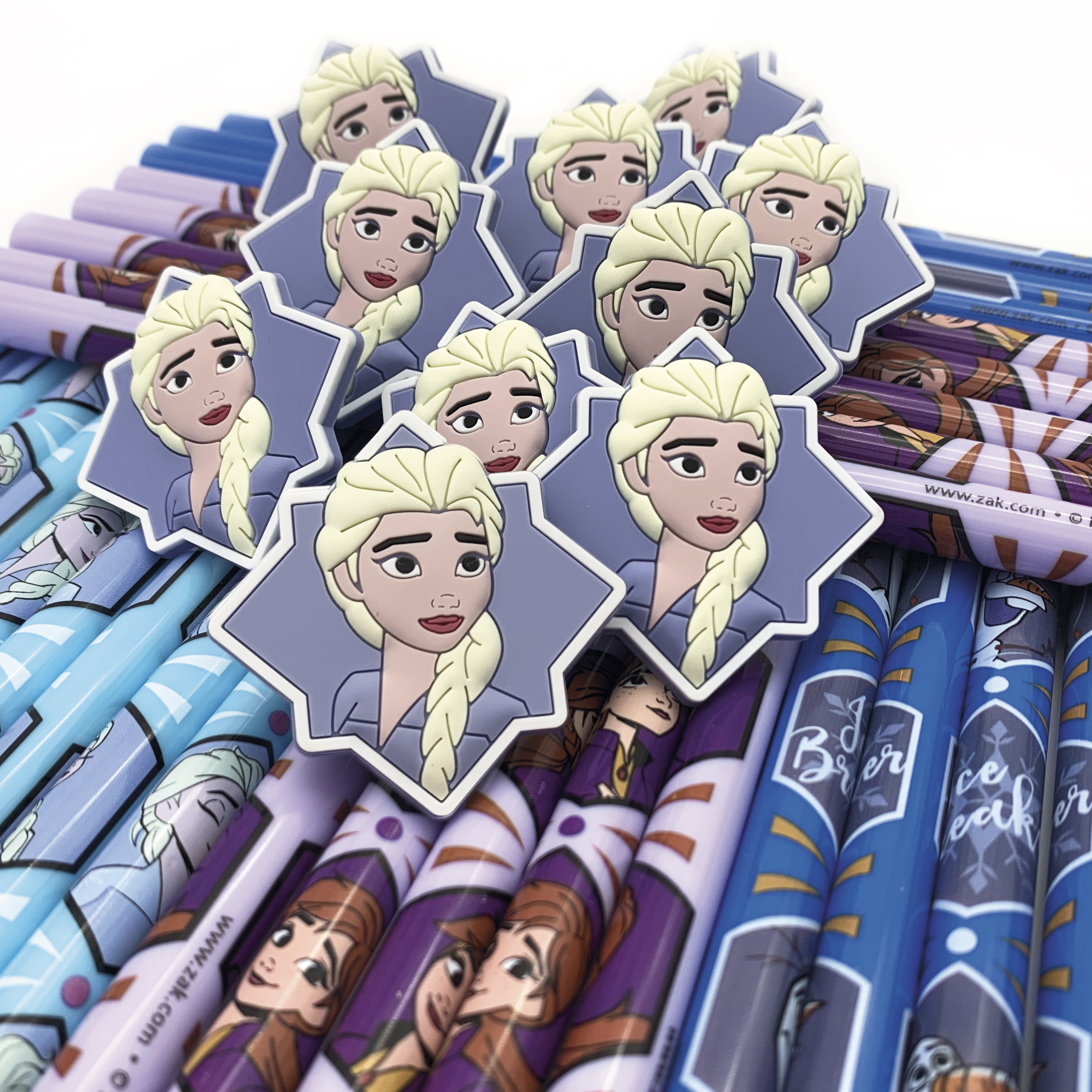 Disney Reusable Straws and Medallions, Frozen 2 Movie slideshow image 6