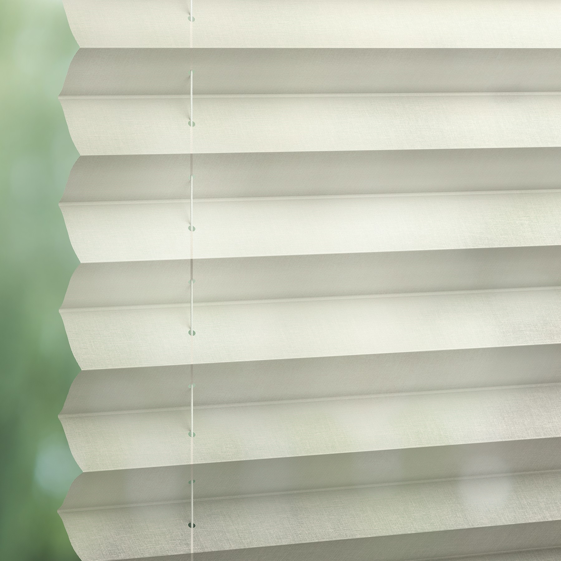Luna Sheer 6121 Pleated Blind