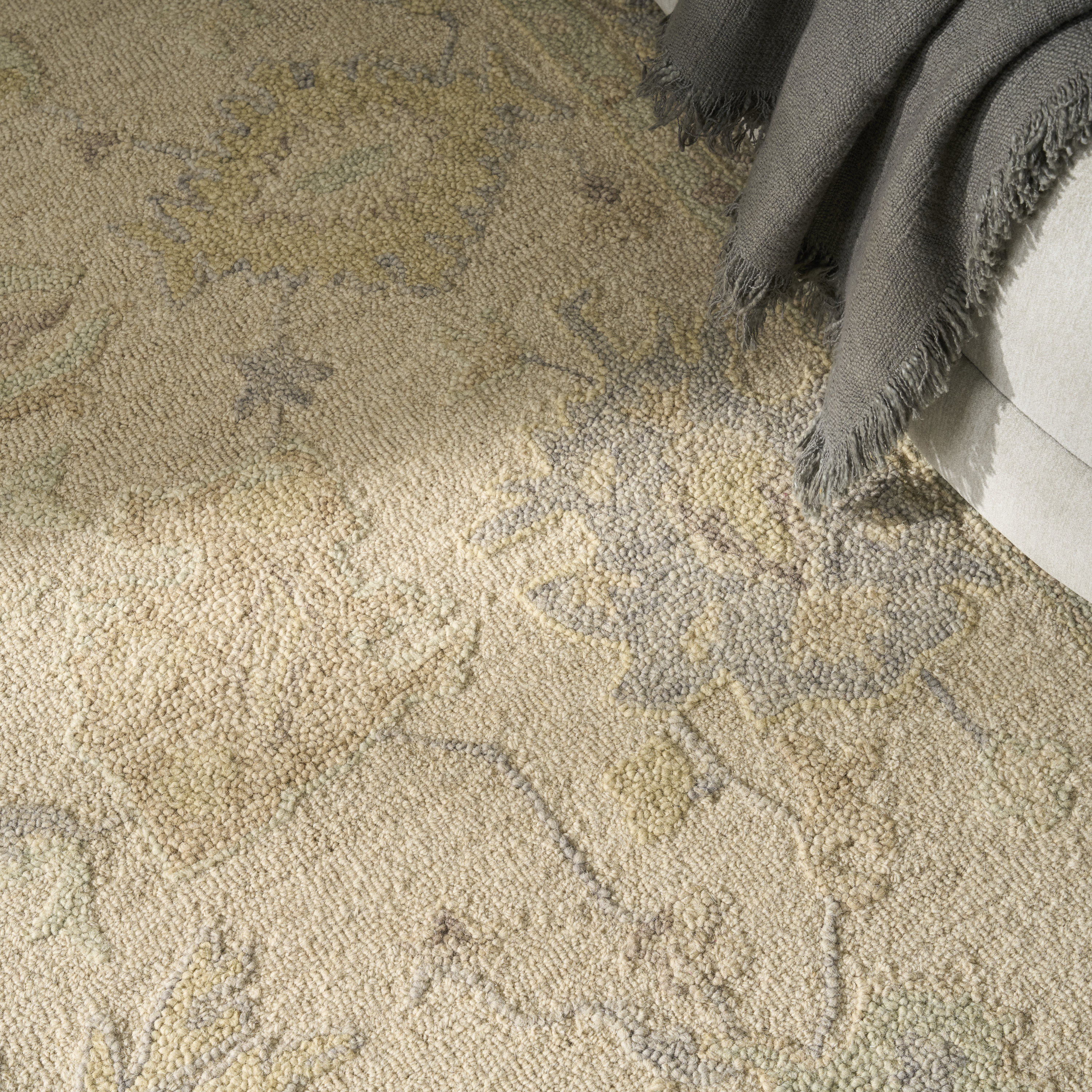 Nourison Maison 9'9" x 13'9" Ivory Vintage Indoor Rug