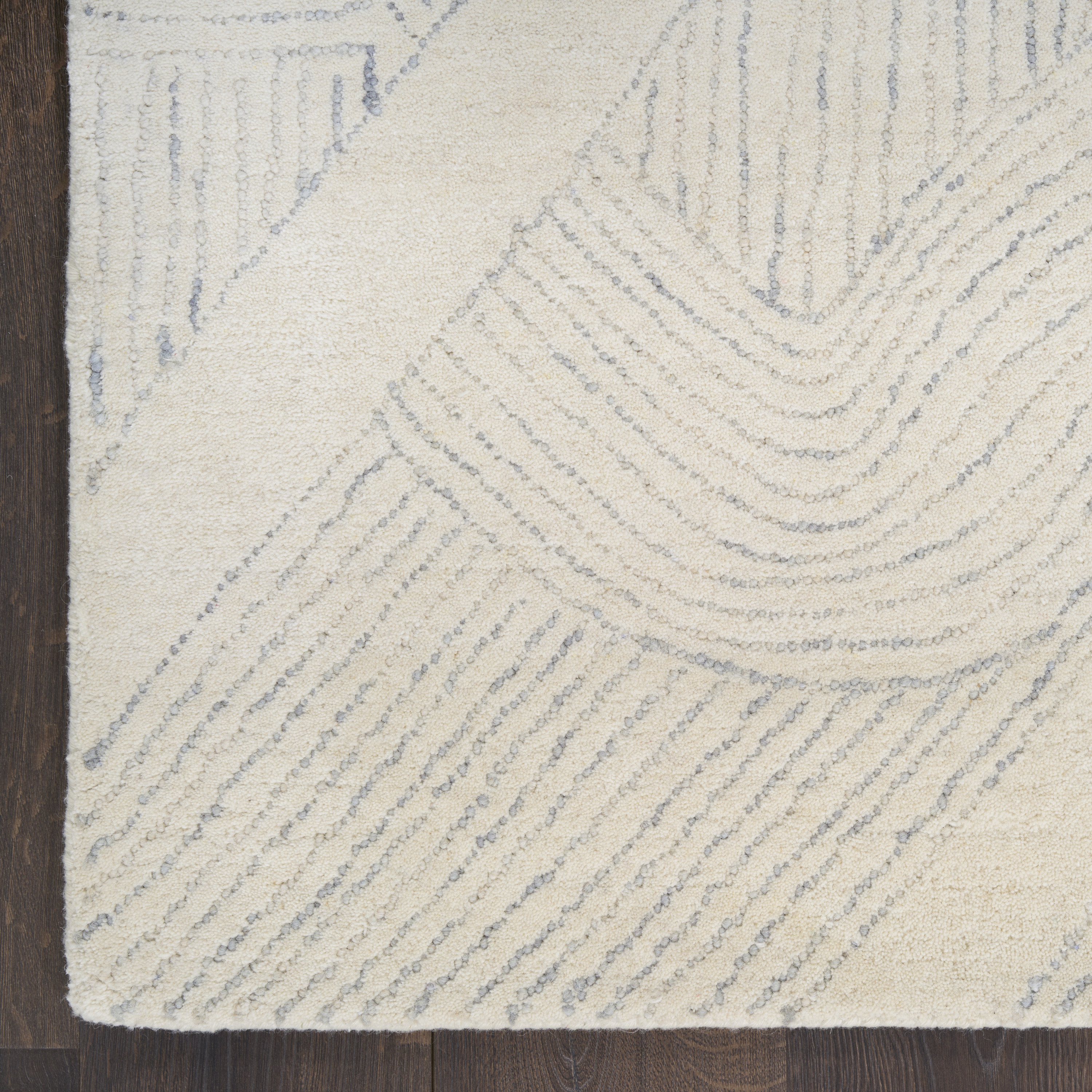DKNY Pure Patterns 3'9" x 5'9" Ivory Grey Modern Indoor Rug