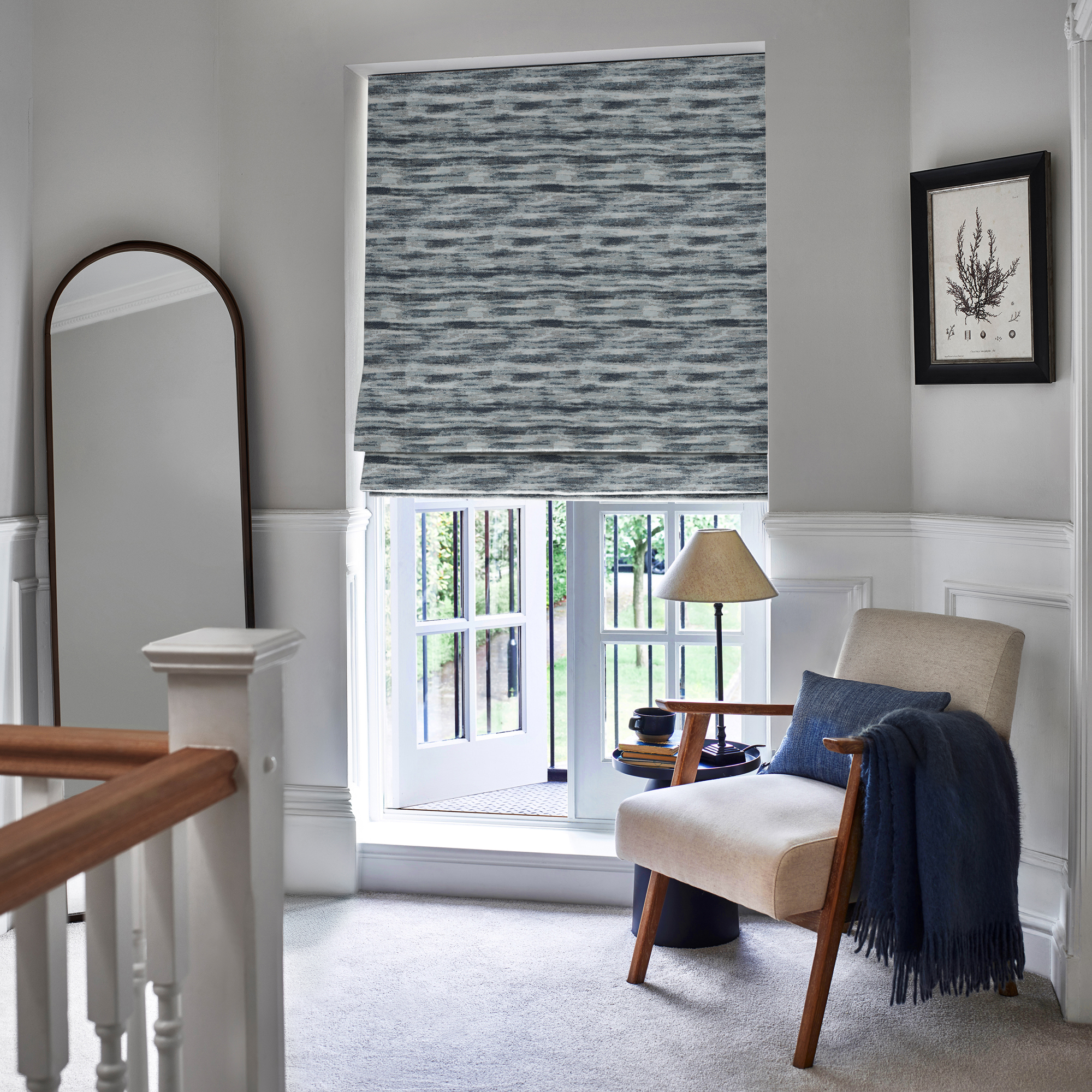 Venus Ink Roman Blind