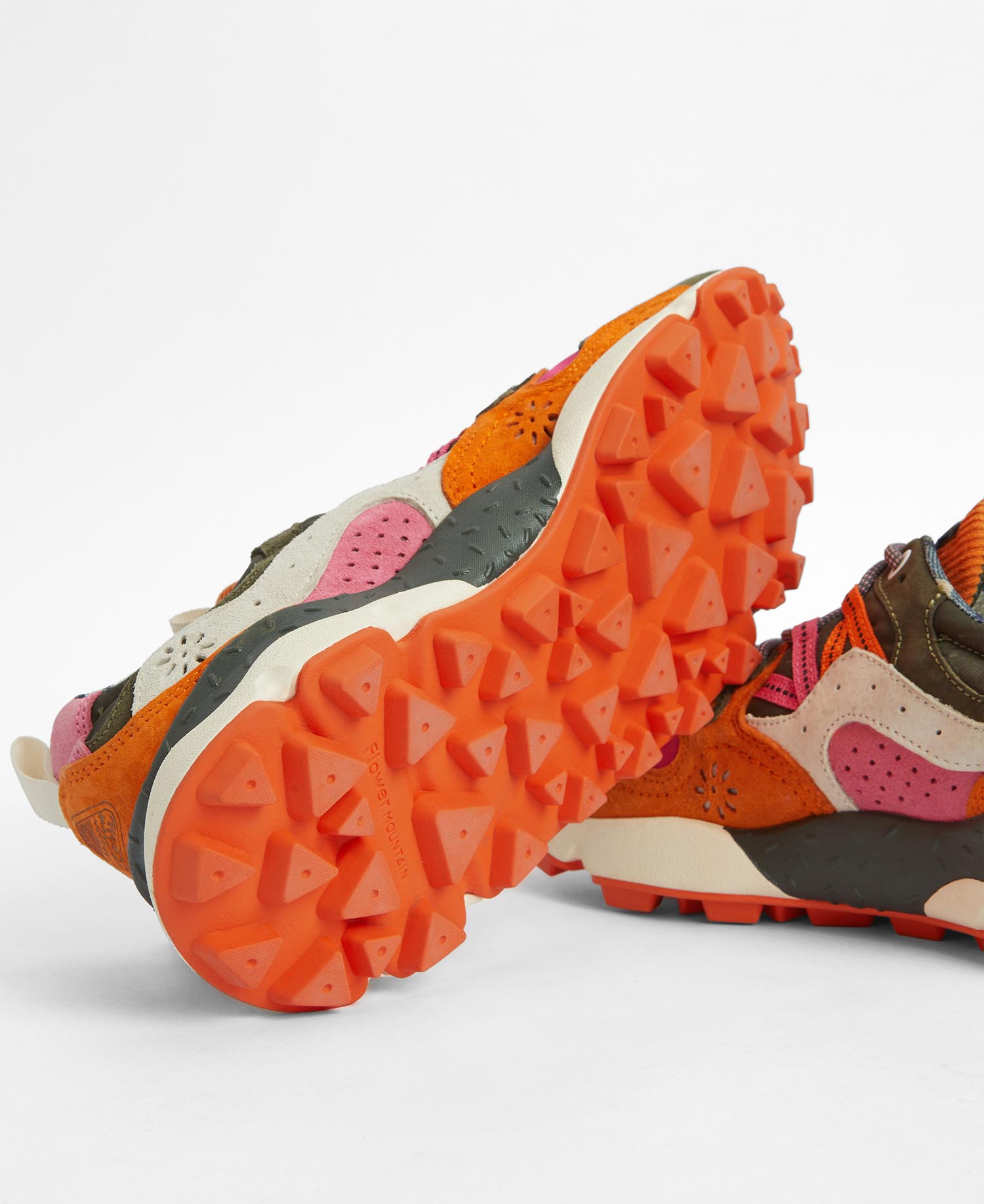 Barbour x Flower Mountain Sneaker Yamano 3 Uni image number 6