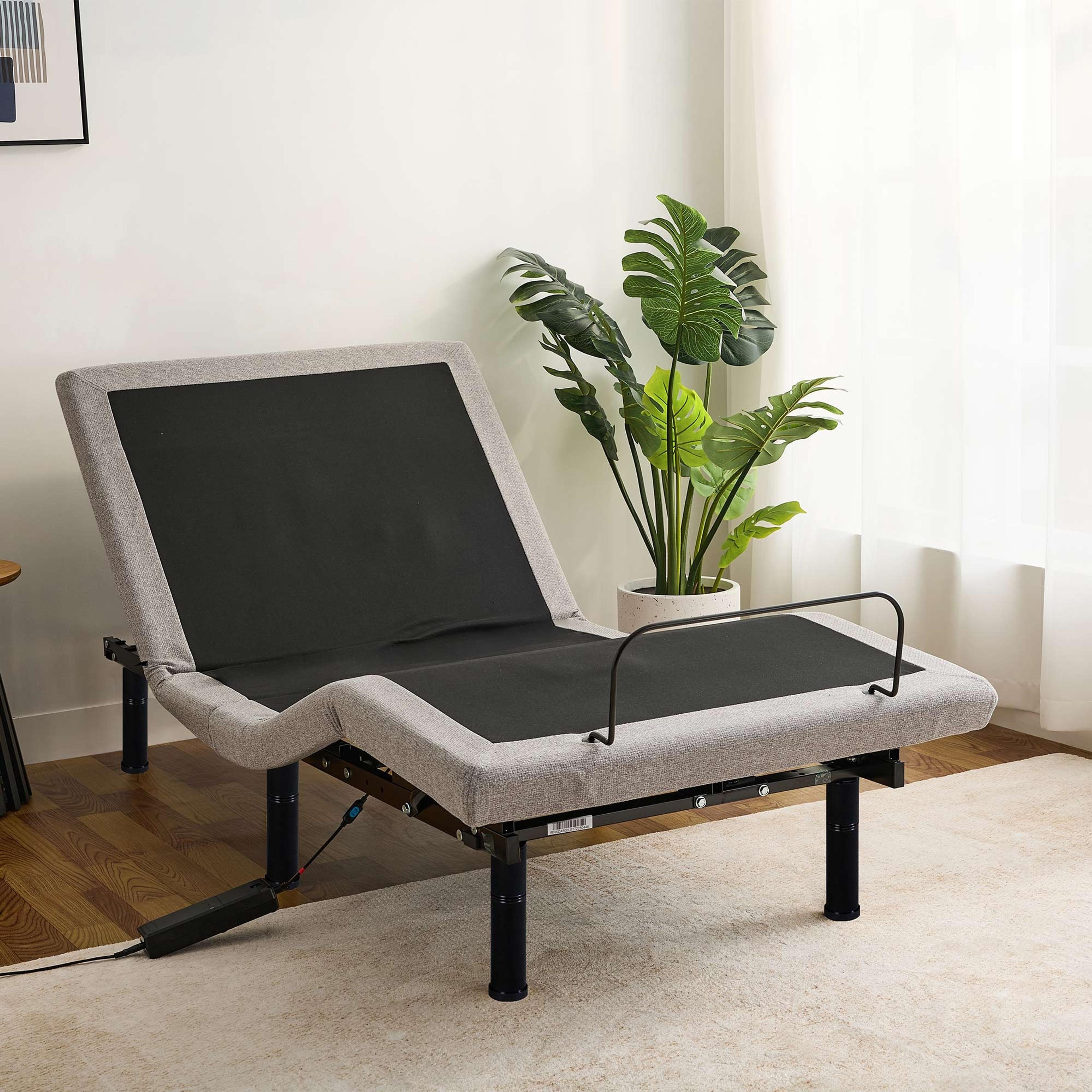 Lifestyle image of the Mlily Irecover Elite Adjustable Base from Forty Winks