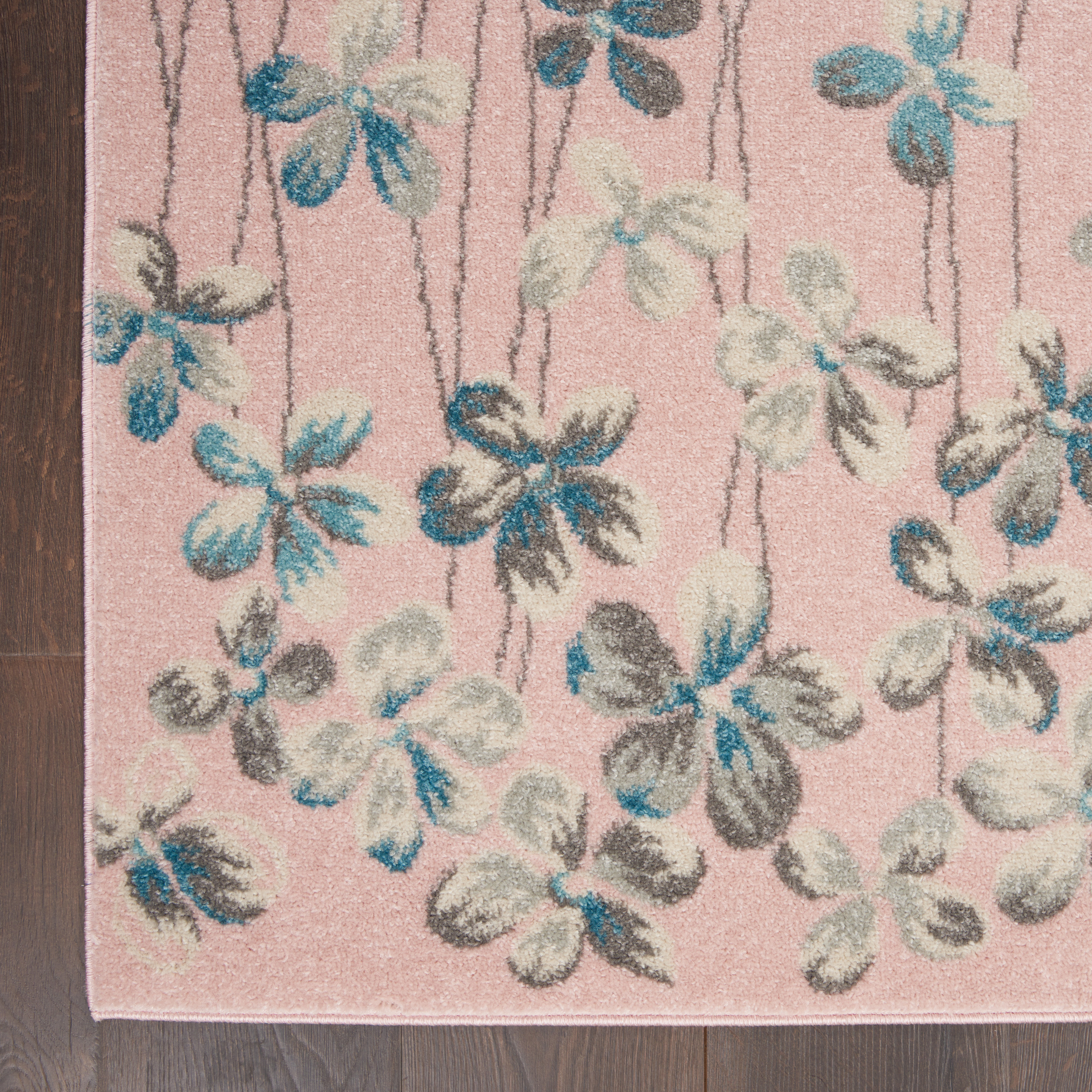 Nourison Tranquil 4' x 6' Pink Contemporary Indoor Rug