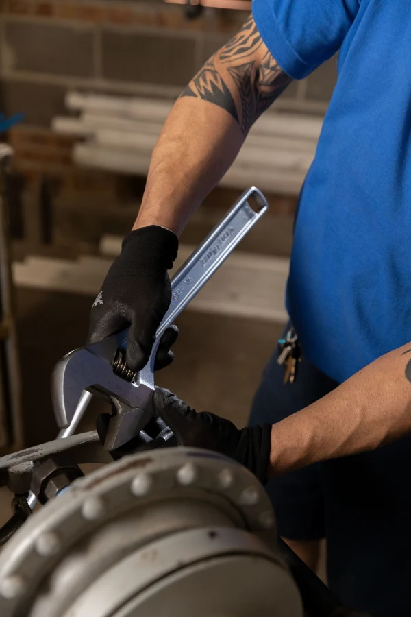 812W 12-inch Adjustable Wrench