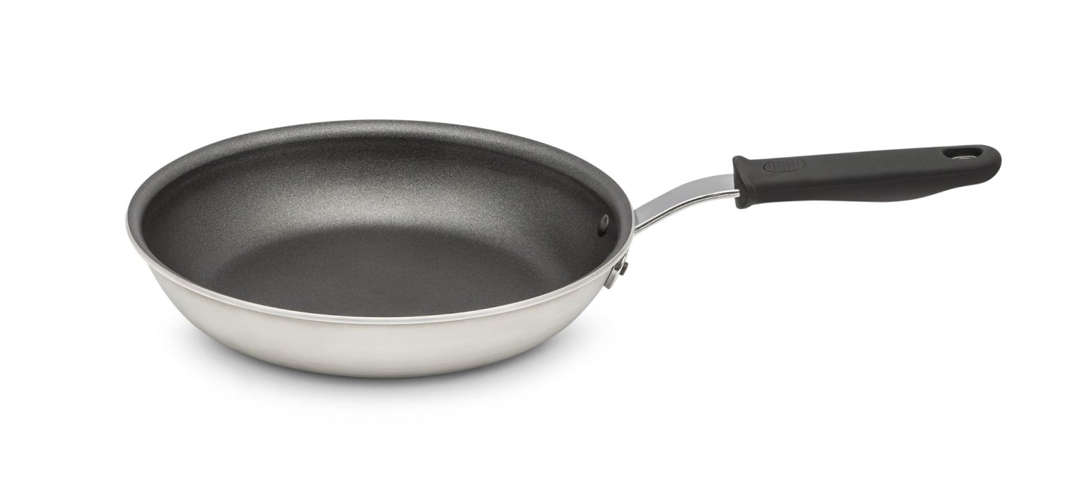 10-inch Wear-Ever® aluminum fry pan with SteelCoat x3™ nonstick coating and silicone handle