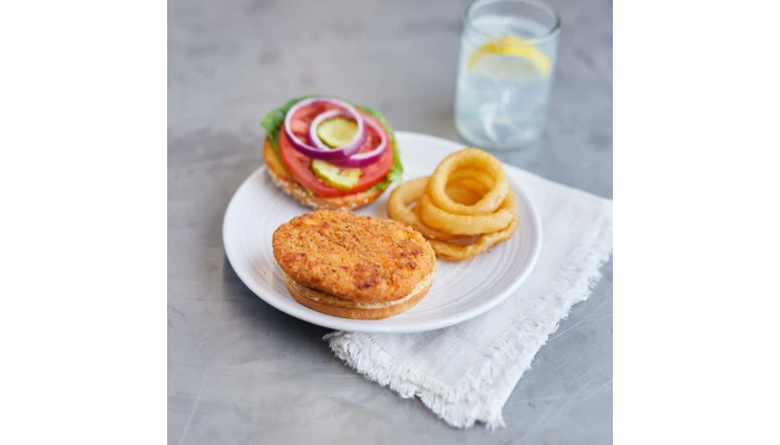 Tyson Red Label® Fully Cooked Hot & Spicy Select Cut Chicken Breast Filet Fritters, 3.5 oz. _image_1