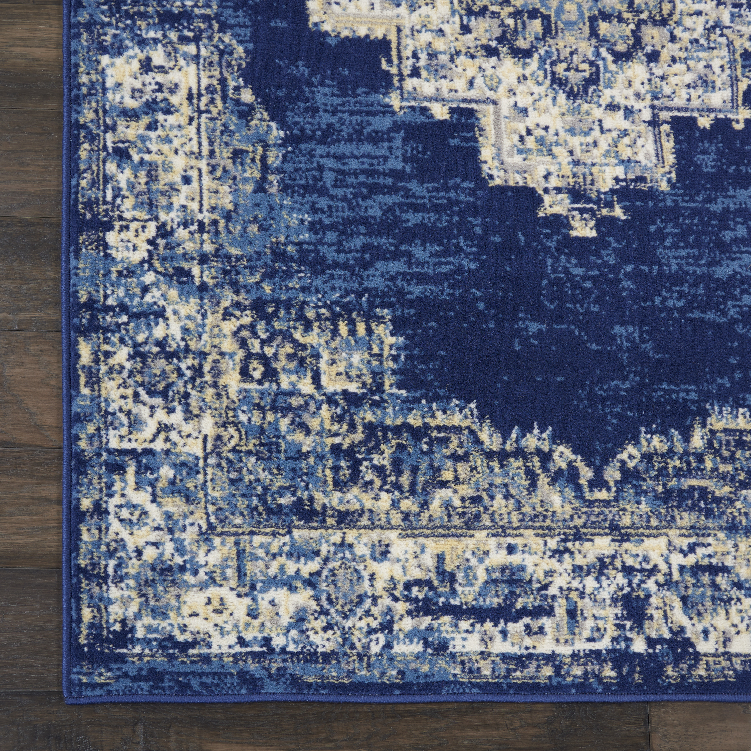 Nourison Grafix 6' x 9' Navy Blue Vintage Indoor Rug