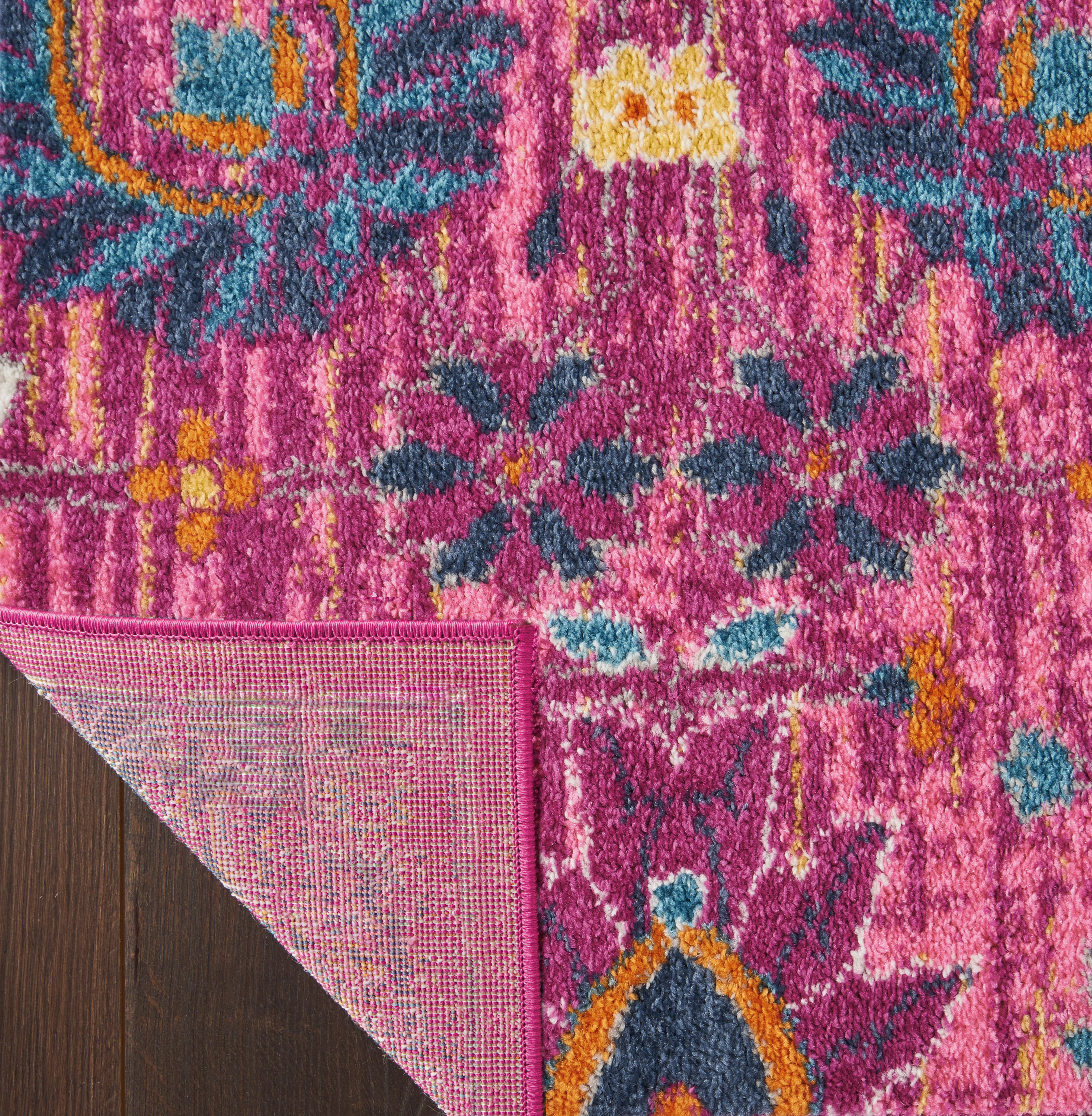 Nourison Passion 5'3" x 7'3" Fuchsia Bohemian Indoor Rug