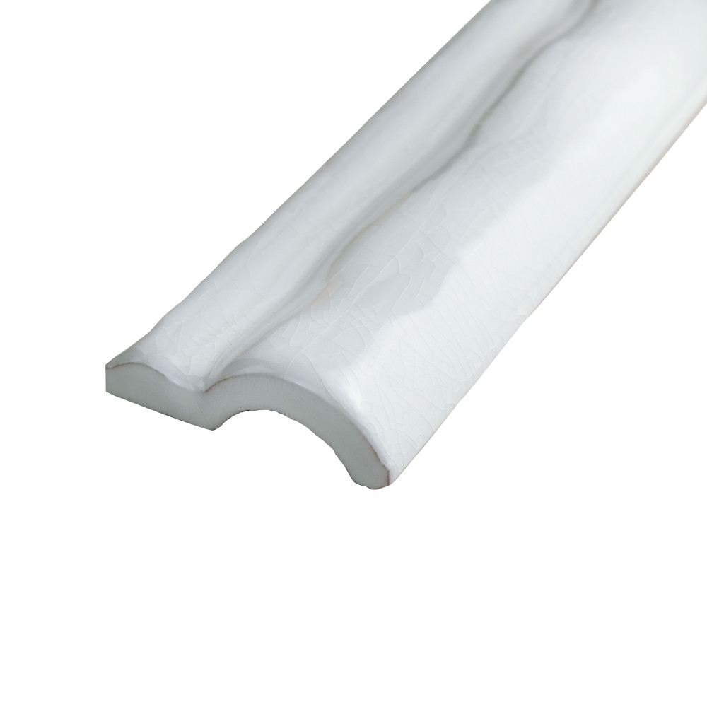 Antic Craquelle Moldura Gris Claro 2 in. x 6 in. Ceramic Wall Trim