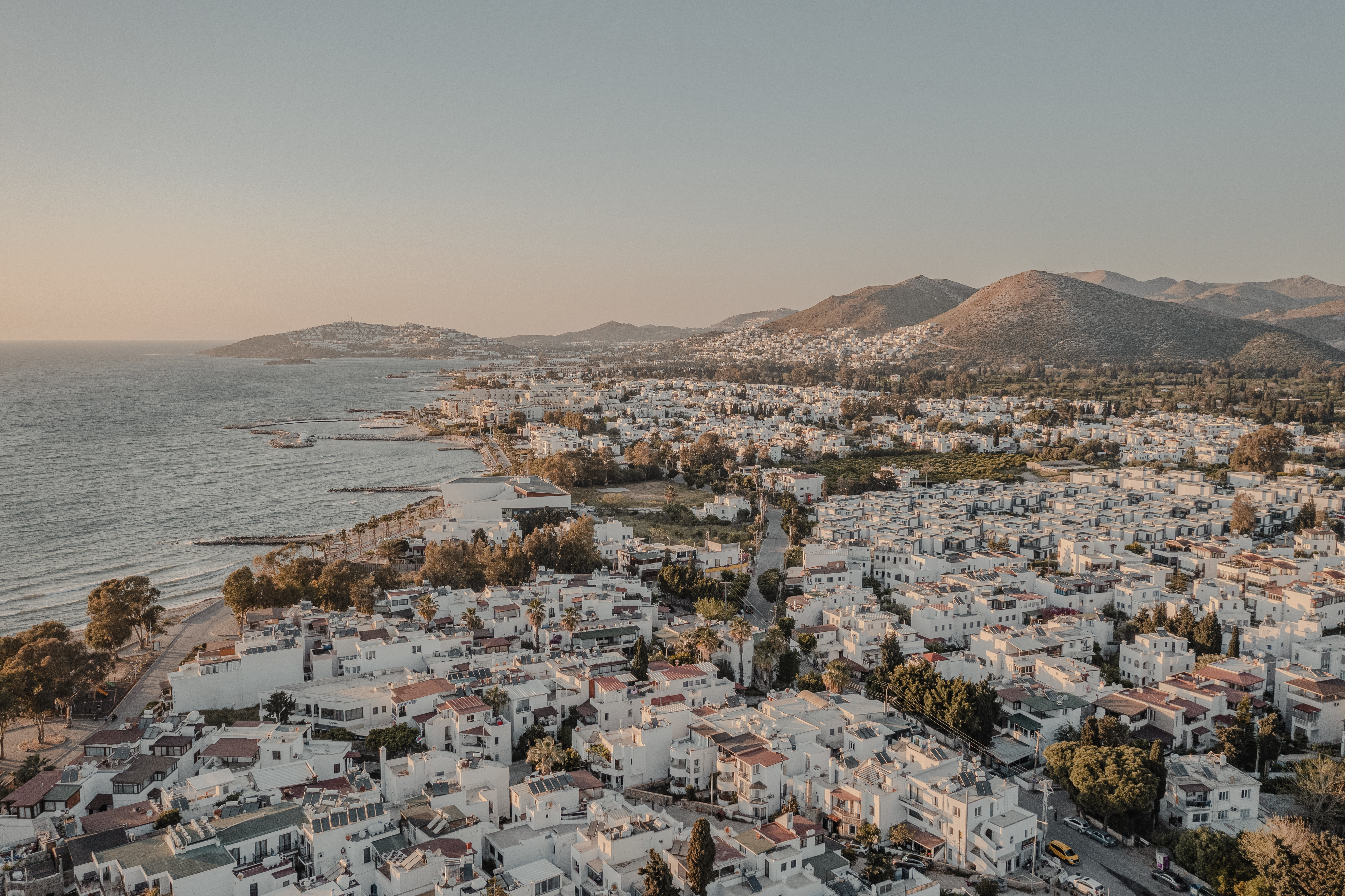 Piraeus (Athens) → Piraeus (Athens) (14 nights)