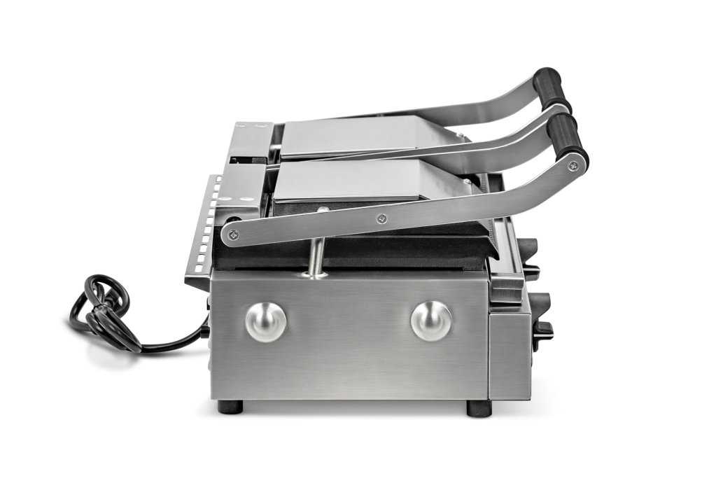 208- to 240-volt double panini sandwich grill with cast-iron grooved plates and NEMA 6-15P Plug