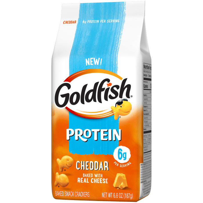 Goldfish® 6g Protein Cheddar Crackers, 6.6 oz, bag - Right Angle Image