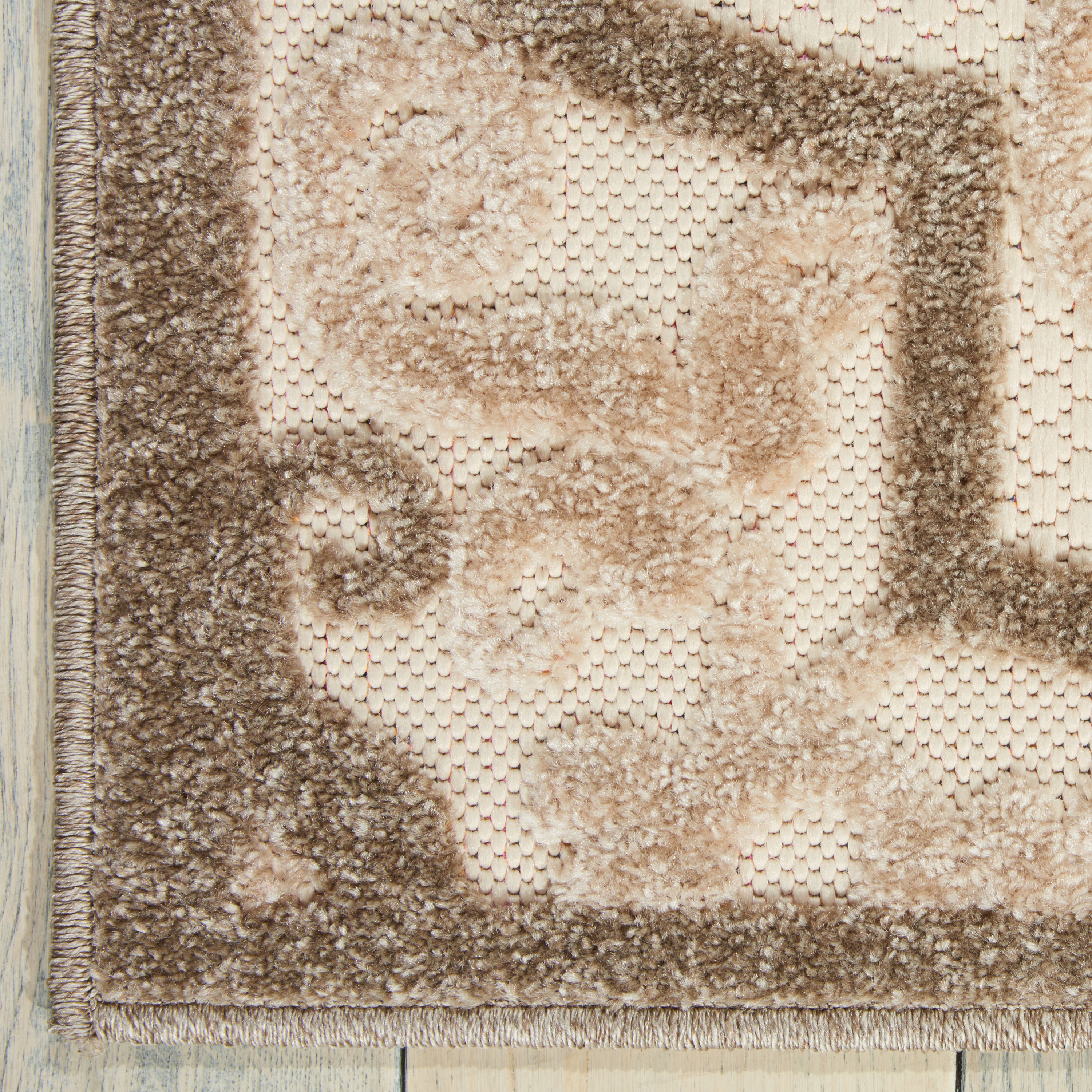 63.00" x 89.00" x .25" Aloha Turkey N334